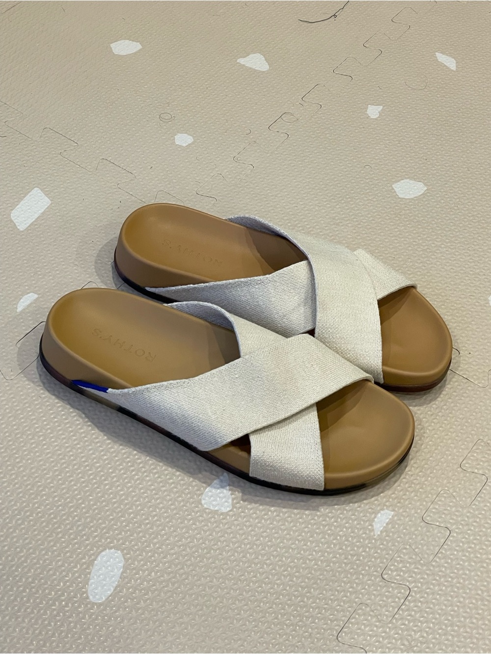 Rothy’s The Weekend Slide